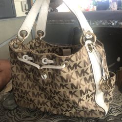Micheal Kors Purse