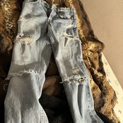 Levi’s Vintage Ripped Jeans 