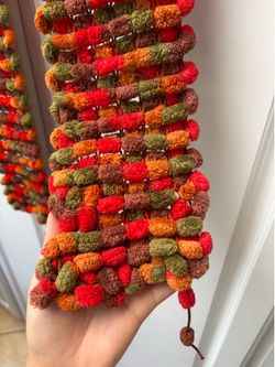 Pom-pom Scarf