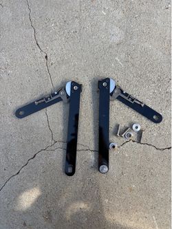 Gate King Tailgate Adjusters (Tacoma)