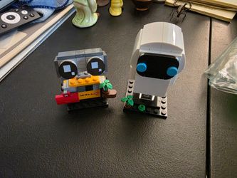 Wall e Pixar Lego set small