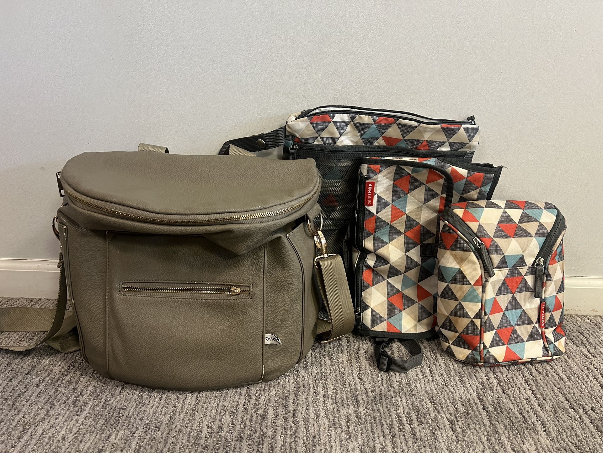 Fawn Design Diaper Bag & Skip Hop Accessories