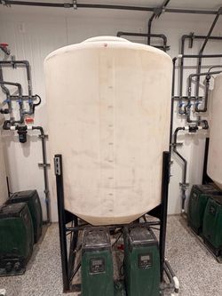 Water tanks reservoir cone buttom 500 gallons
