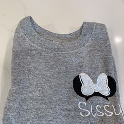 “Sissy” Embroidered Kids - NEW Size 2 Grey sweatshirt