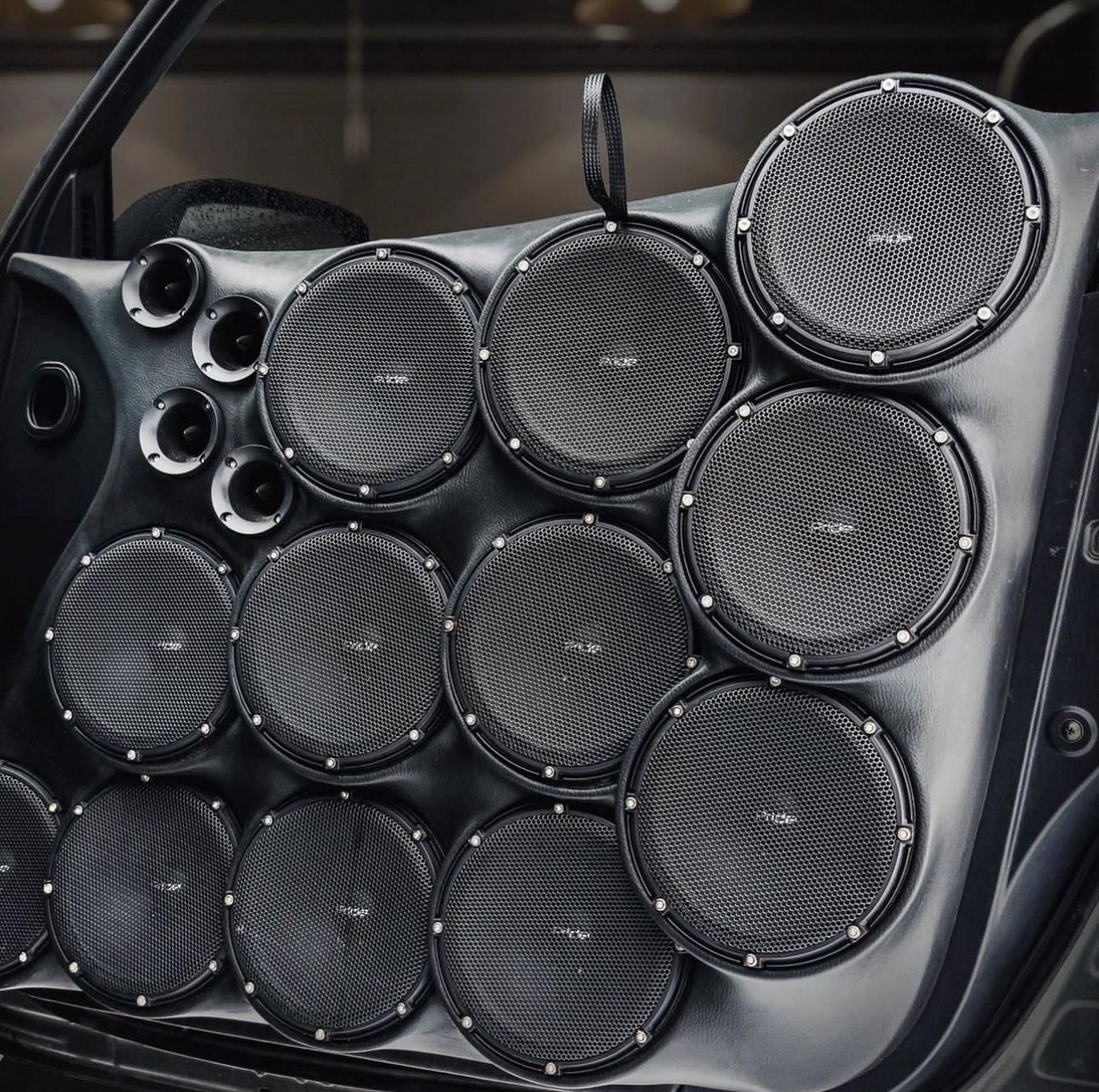 Pride Car Audio Solo 300