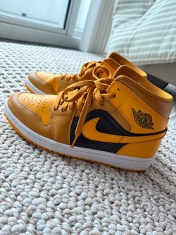 Air Jordan 1 Mid Yellow Black Sneakers