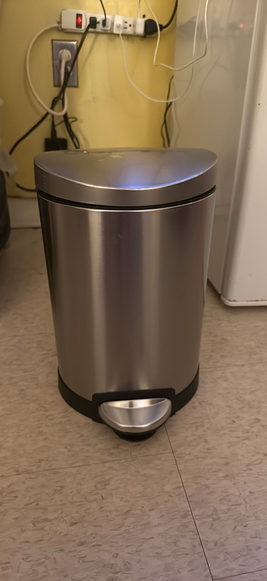 Simplehuman Mini Step on Trashcan
