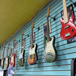 Guitars Electric Acoustic Fender Rogue Violin Mandolin