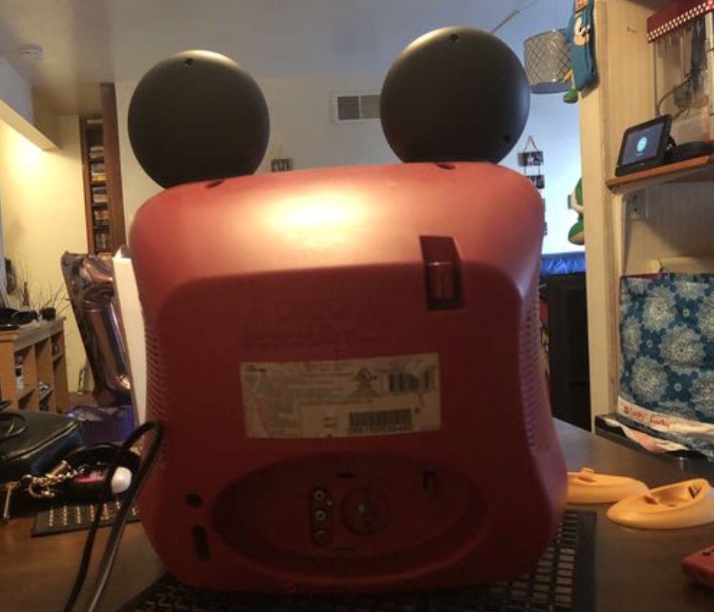 Cafetera Mickey Mouse for Sale in Miami, FL - OfferUp
