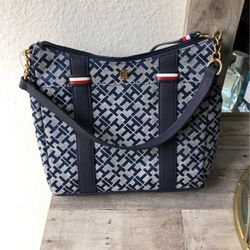 Tommy Purse