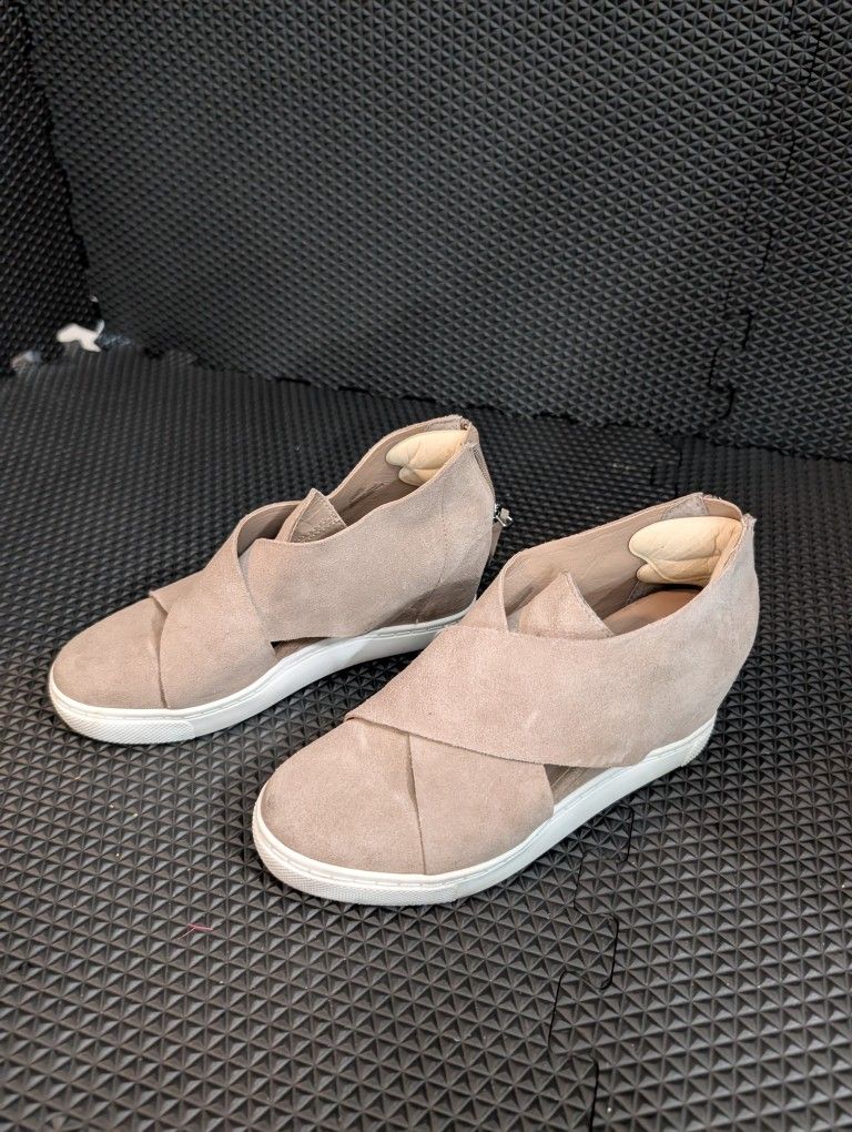 Women Shoes