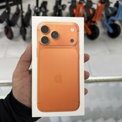 iPhone 17 Pro Max Unlocked 256GB! Finance For $50 Down Payment!!