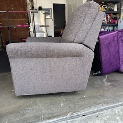 Swivel Recliner