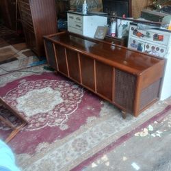 Not Working Stereo Cabinet