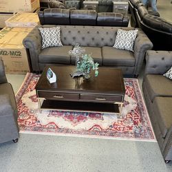 Furniture, Sofa Chair, Recliner, Couch, Sectional
