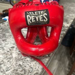 Cleto Reyes Head Gear 