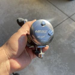 Avet MXL 5.8 MC Single Speed Fishing Reel for Sale in Chino Hills