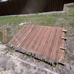 Free Wooden Gates
