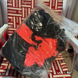 Supreme TNF RTG