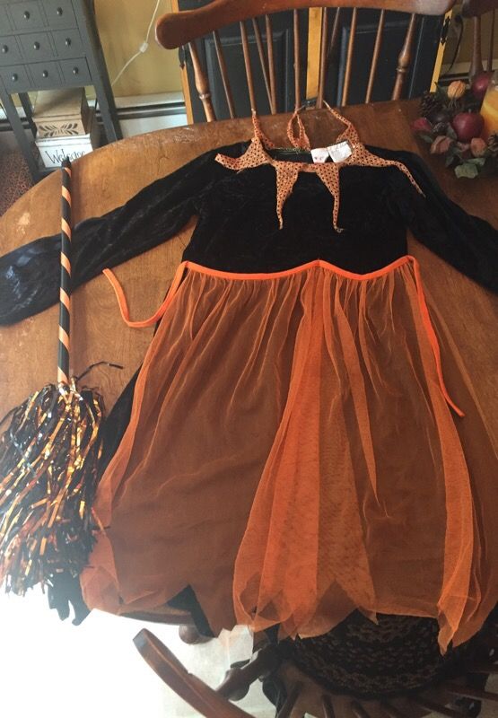 Witches costume