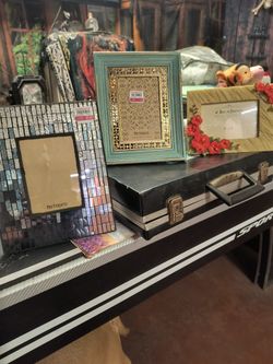Picture Frames Variety '