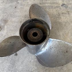 OMC Viper Propeller Used 14 1/2 X 19
