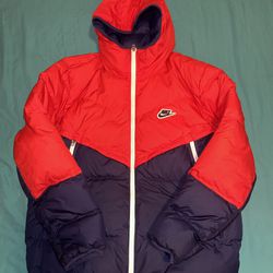 Nike Puffer Coat for Sale in Chicago, IL -