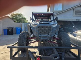 2018 turbo polaris 4 seater 2587 miles