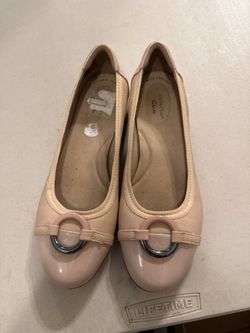 Clarks Collection Ultimate Comfort Ballet Flats Patent Toe Ring Womens Size 8.5 
