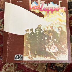 Led Zeppelin II Vintage Vinyl Record 