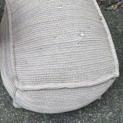 Free Outdoor Pouf
