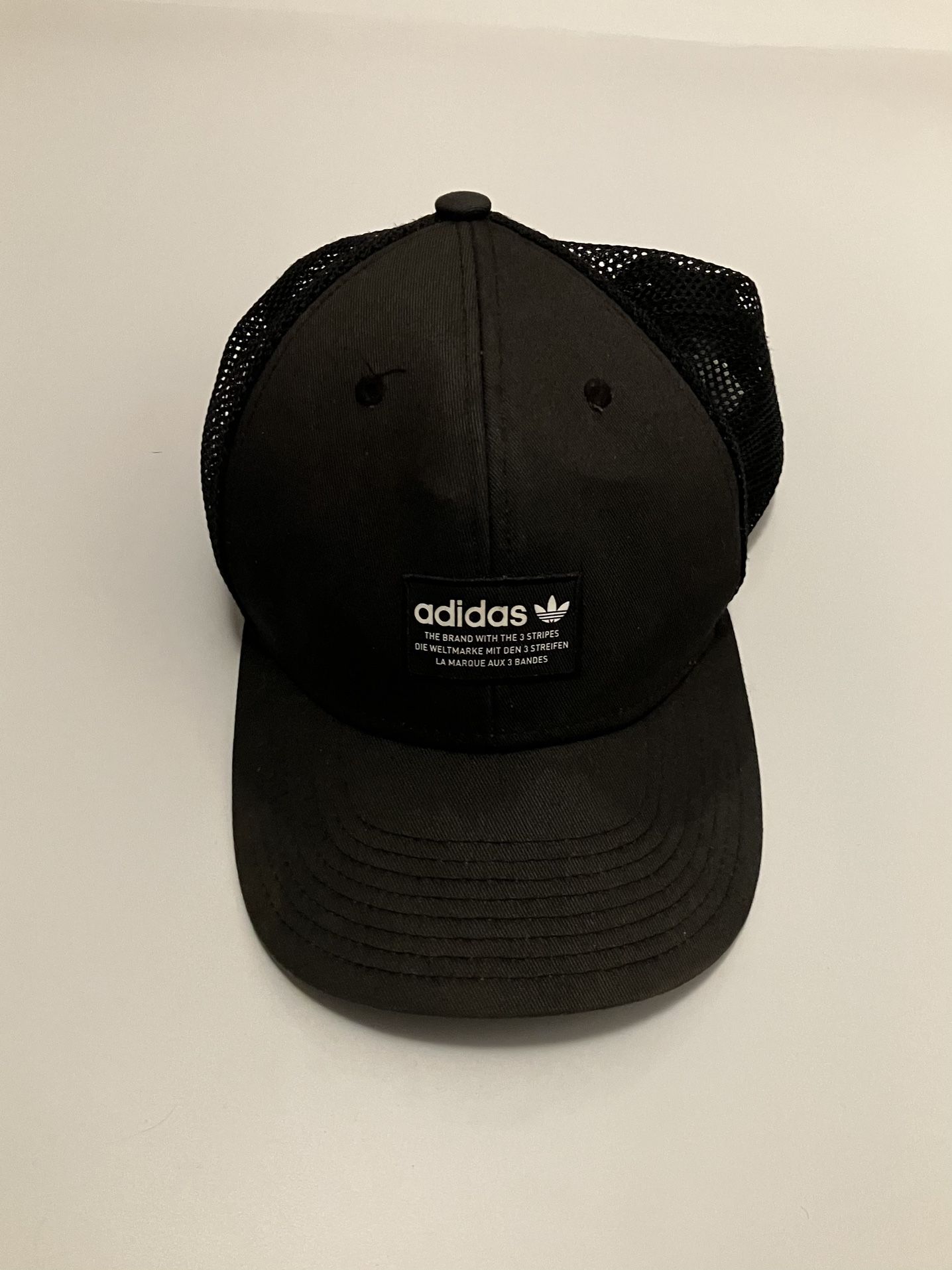 Adidas Trucker Hat / Snap Back (Authentic)