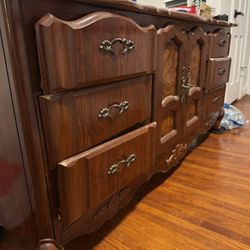 Wooden Cherry Oak Dresser 