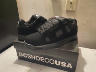 Men DC Shoes Size 10