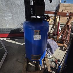 Air Compressors Kobait 80gl 