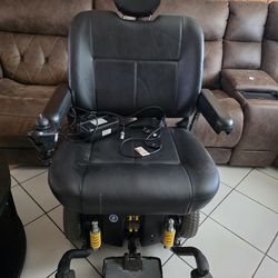 Jazzy 614 HD  Wheelchair  Asking$  1,200 obo