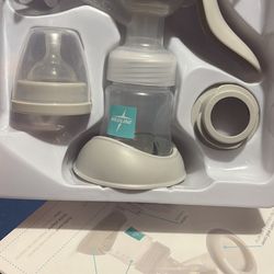 Breast Pump 