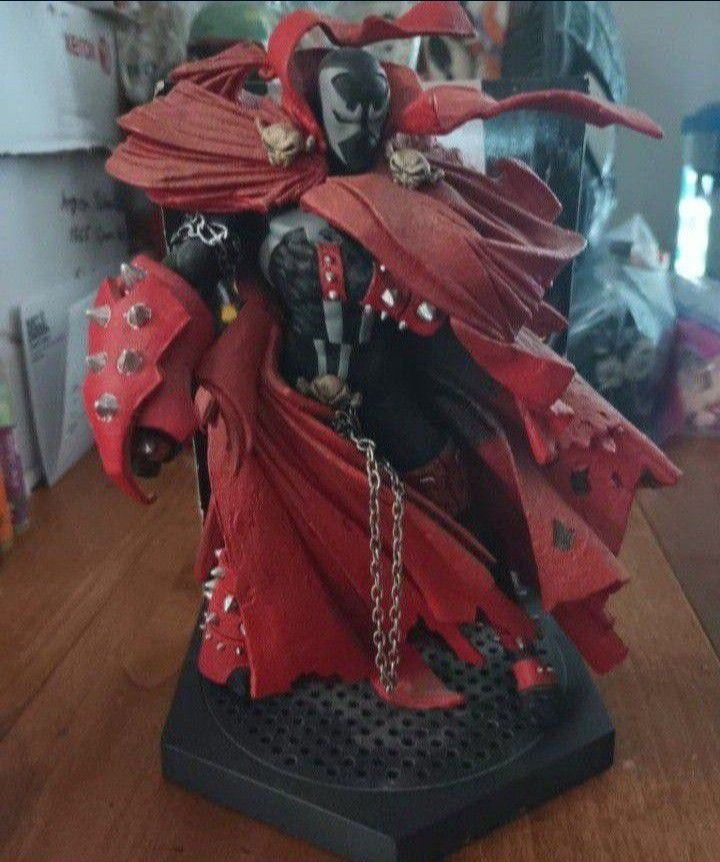 Spawn 8 Figure from Series 25 Classic Comic

Covers - (2004)