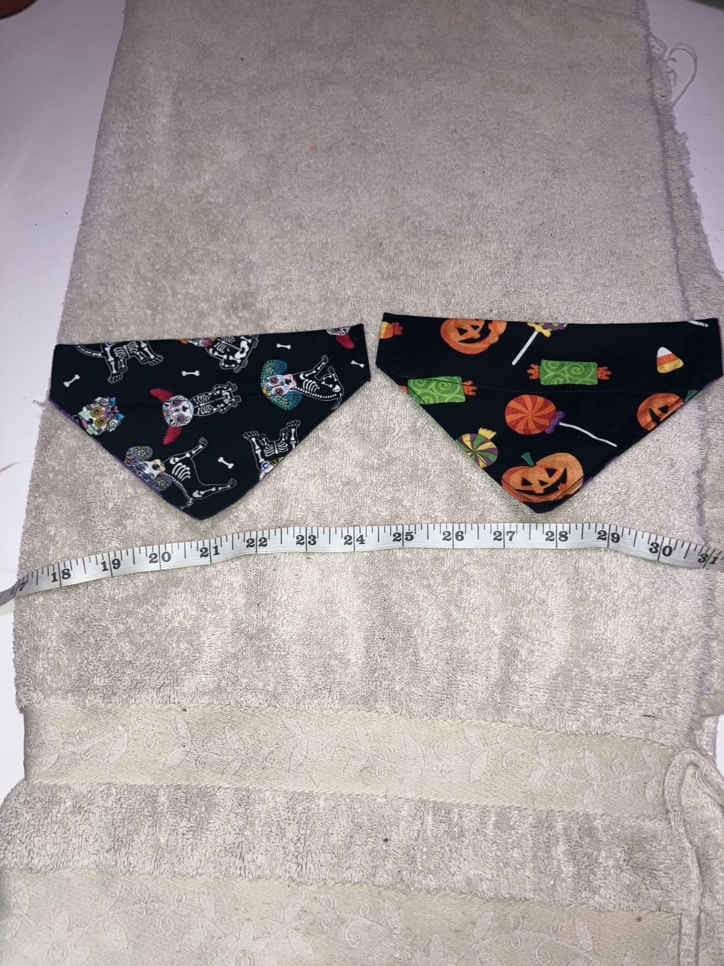 Set Of 2 Handmade Halloween Small Pet Dog&Cat Bandana Over Collar Cover 7”Across