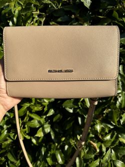 Michael Kors Purse Leather Gold Chain Crossbody