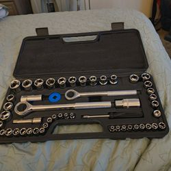 PITTSBURGH -SOCKET-SET