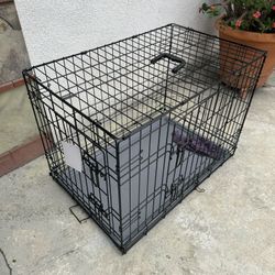 Collapsible Dog Crate