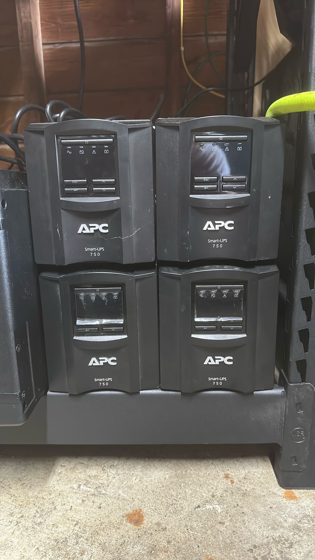 UPS