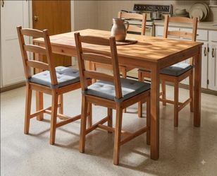Ikea table and 4 chairs