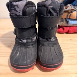 Kids Toddler Snow Boots Size 5-6