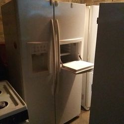 Refrigerators stoves washers dryers