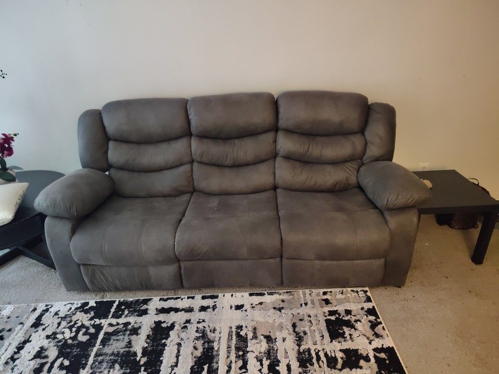 Reclining Sofa 