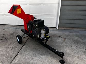 DR 10hp wood chipper