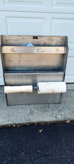 Oil caddy for trailer