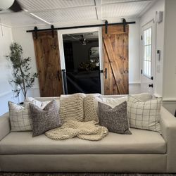 Living Spaces Sofa 
